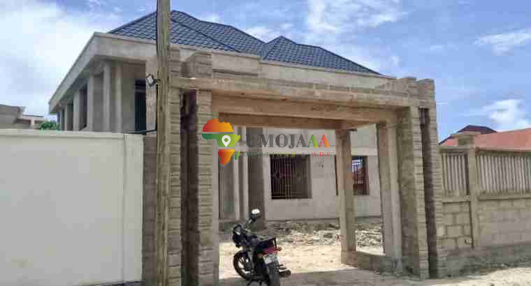 Maison moderne de 6 chambres à coucher à vendre à Mbweni Ubungo Teta
