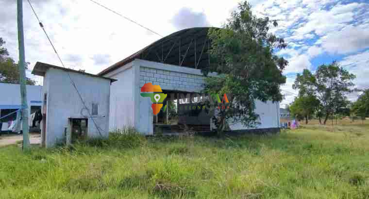 STATION D’ÉPURATION, ENTREPÔT DE STOCKAGE À VENDRE PAR LA BANQUE À KIGAMBONI
