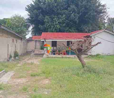 Parcelle avec petite maison à vendre, Mbezi Beach Jogoo Down